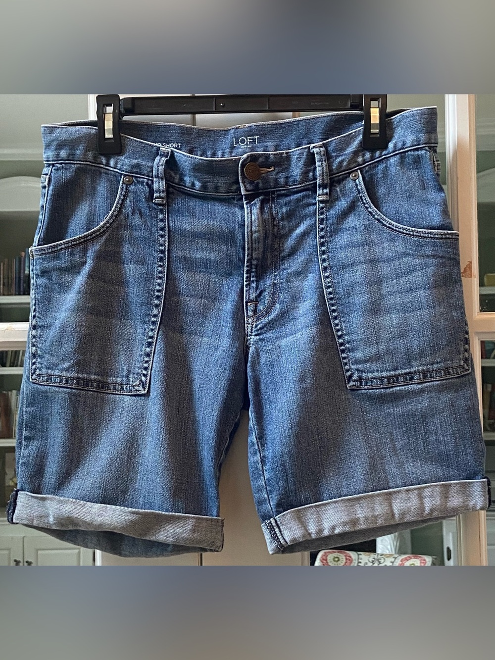 LOFT Blue Cuffed Denim Patch-Pocket Shorts Size 6